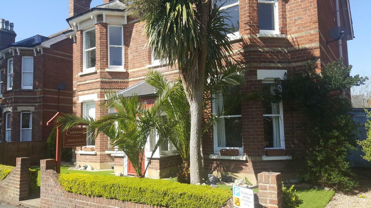 Colebrook Guest House Farnborough  Eksteriør bilde